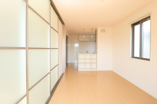 居室・リビング　リビング