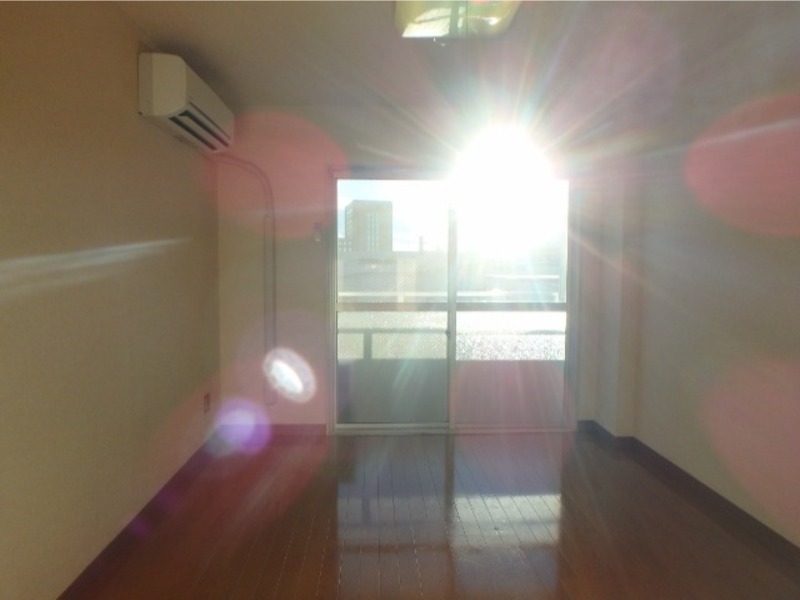 居室・リビング　図面と現状に相違がある場合には現状を優先