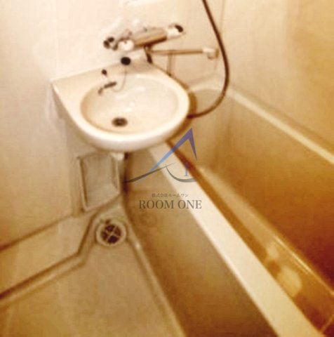 バス・シャワールーム　お風呂です。