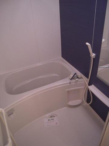 バス・シャワールーム　追焚給湯バス