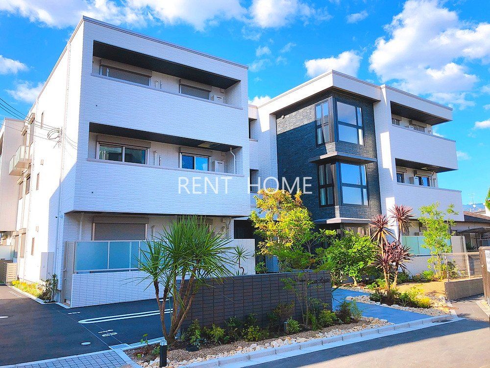 建物外観　EV付シャーメゾンガーデンズです。