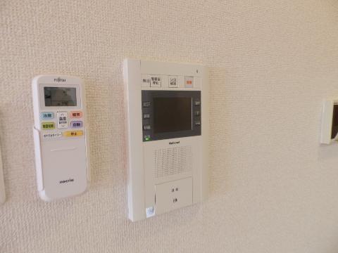 セキュリティ　カメラ付インターホン（イメージ）