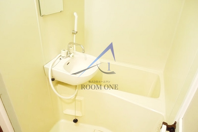 バス・シャワールーム　お風呂です。