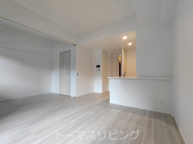 居室・リビング　別号室参考写真