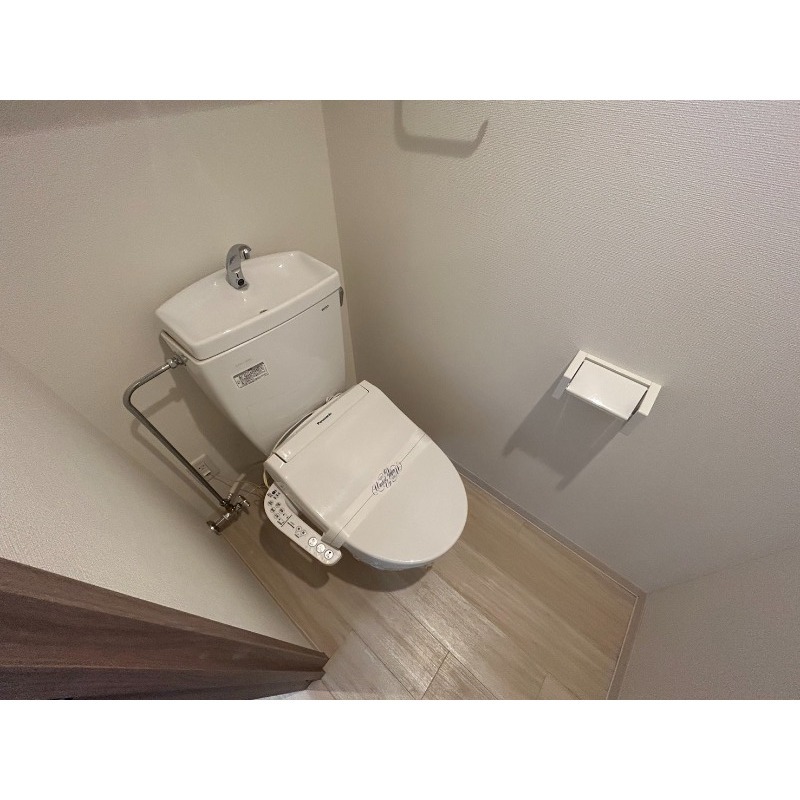 トイレ　トイレ