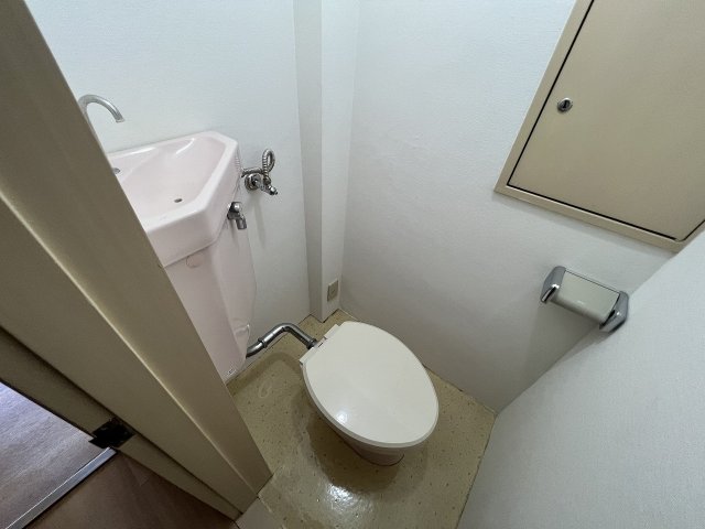 トイレ　バストイレ別でおすすめです☆