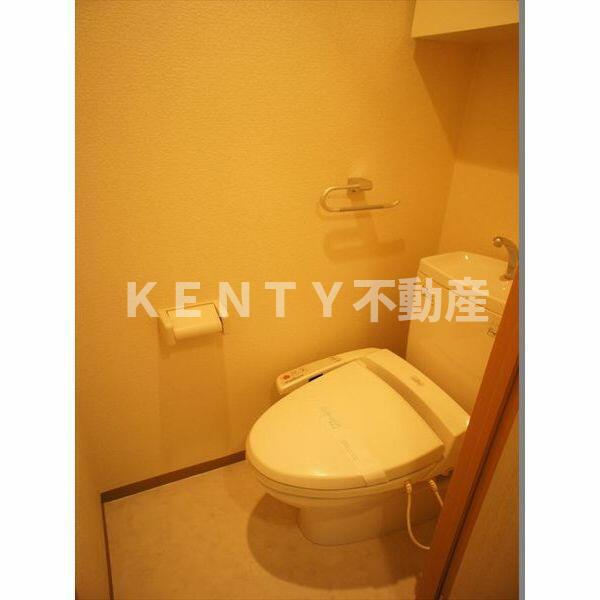 トイレ　トイレもきれいです