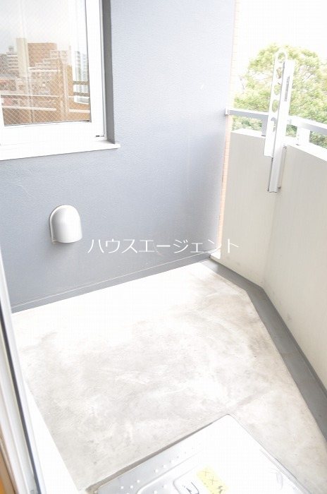 バルコニー　2面バルコニー有りのお部屋です。