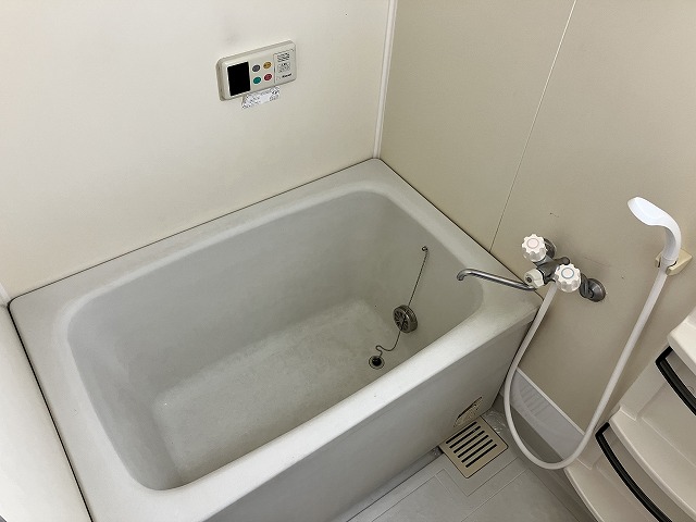 バス・シャワールーム　給湯式バスルーム