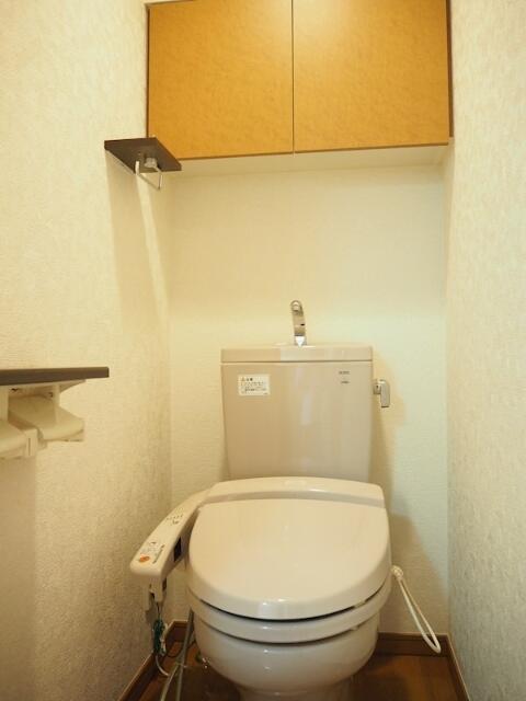 トイレ　トイレもきれいです