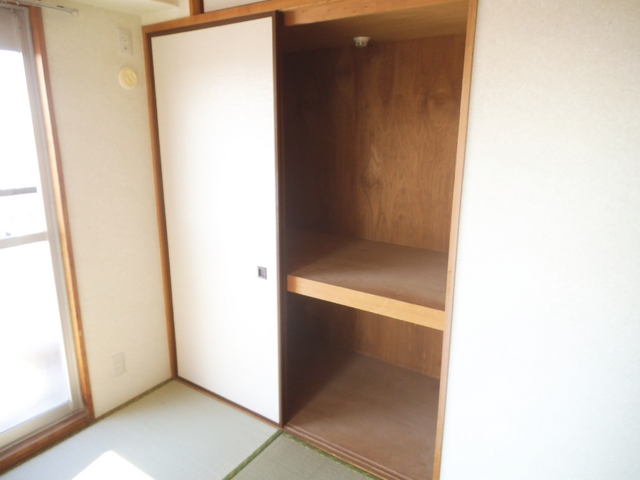 収納　収納スペースはは2か所あります！