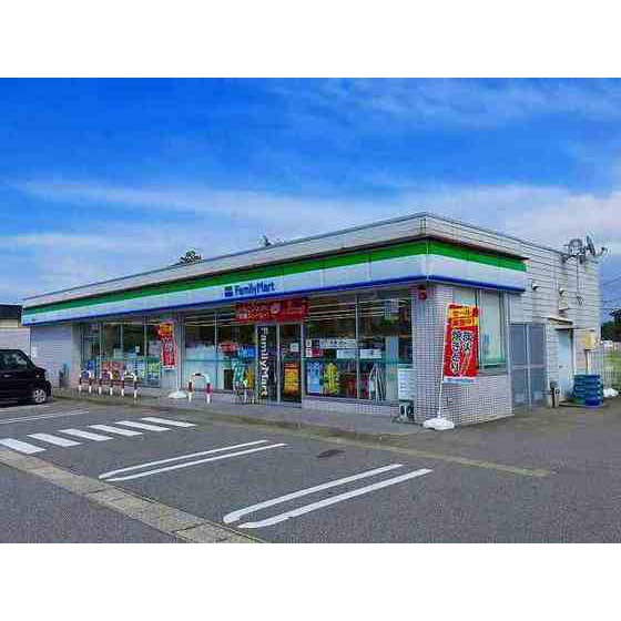 コンビニ　ファミリーマート砺波苗加店（コンビニ）まで406m