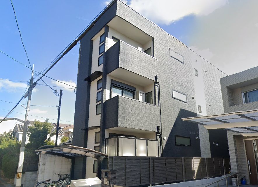 建物外観　ステディ帝塚山