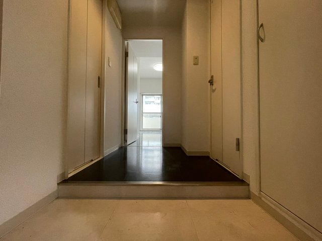 玄関　詳細は、RISUMO江坂本店→06-6155-7137まで♪