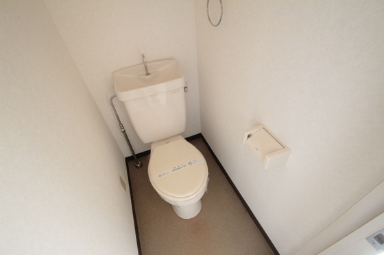 トイレ　※別部屋の写真です
