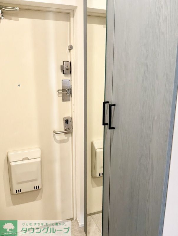 玄関　洗面