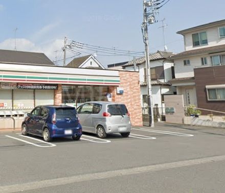 コンビニ　ファミリーマートサンズ相模台五丁目店（コンビニ）まで370m