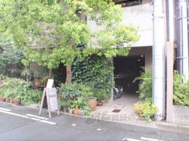 その他共有部分　入り口