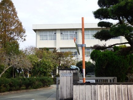 小学校　熊本市立城北小学校（小学校）まで860m