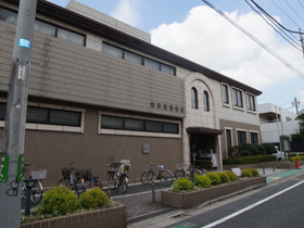 図書館　杉並区立南荻窪図書館（図書館）まで309m