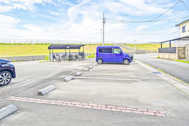 駐車場　エアコン設備