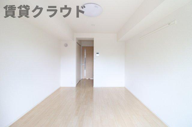 居室・リビング　ゆったり過ごせる居間です