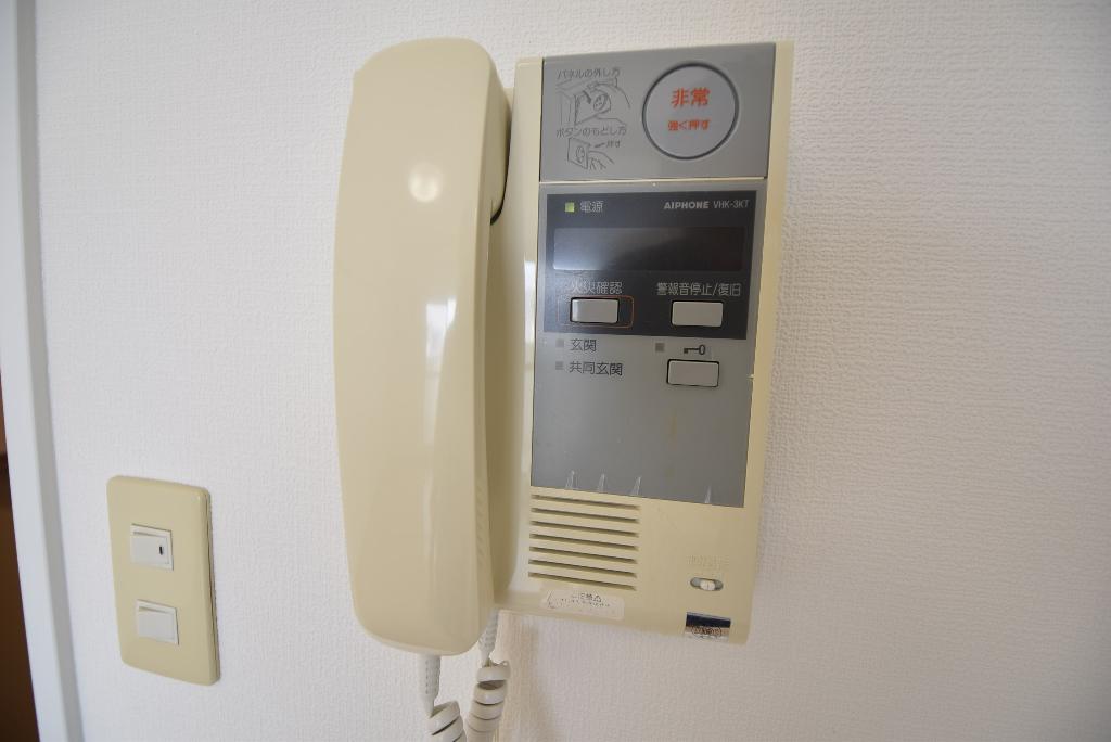 セキュリティ　カメラ付インターホン