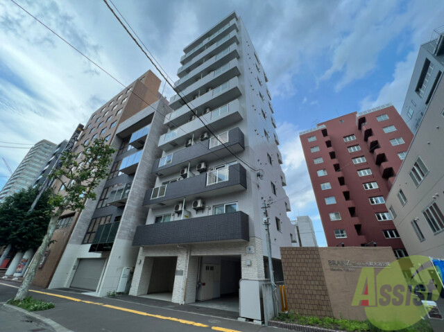 建物外観　札幌市中央区南二条西「ＨＩＬＬＳ　ＳＡＰＰＯＲＯ」