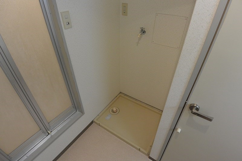 その他　洗濯機置場