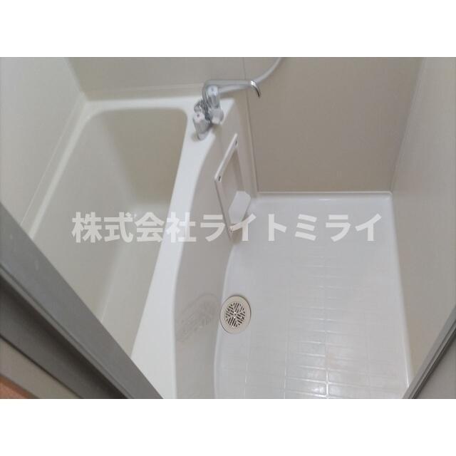 バス・シャワールーム　?