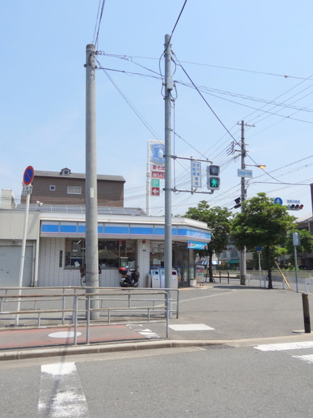 コンビニ　ローソン泉尾7丁目店（コンビニ）まで440m