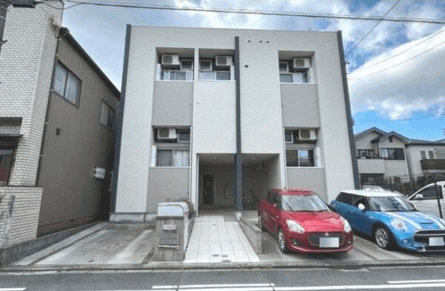 建物外観　清潔感のある建物です。