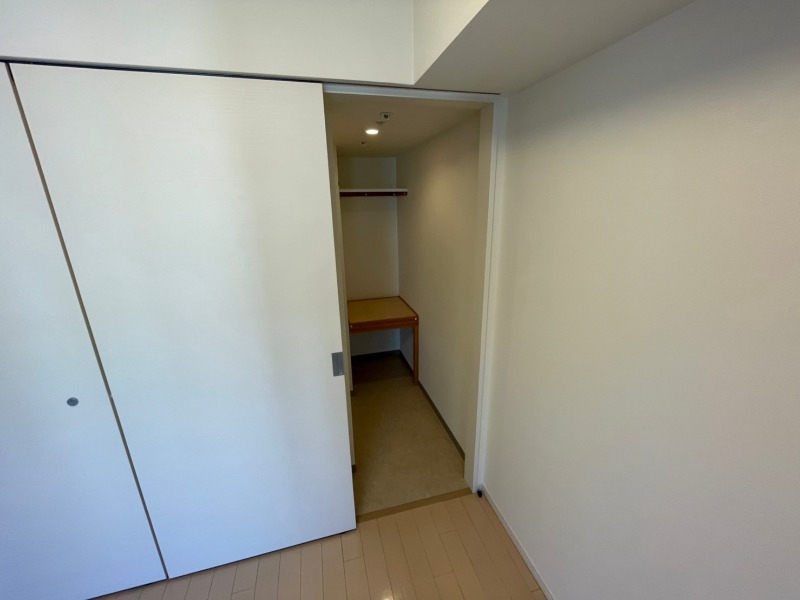 収納　クローゼット。荷物がたくさんあっても問題ないですね。