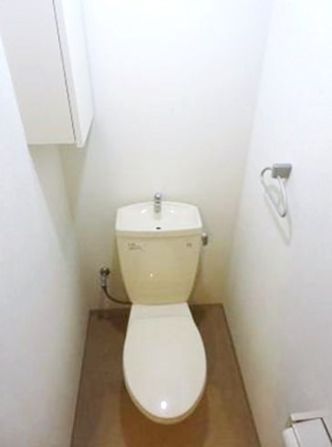 トイレ　※同仕様写真含む
