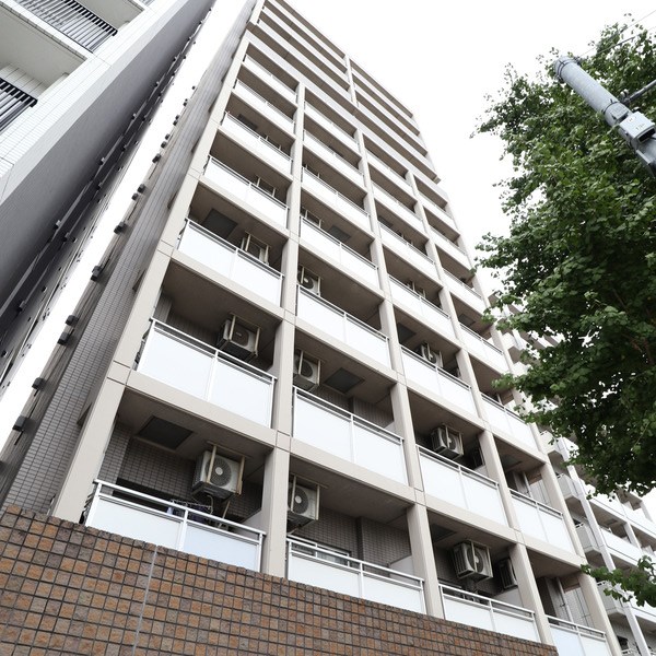 建物外観　人気のオートロック付きマンション♪
