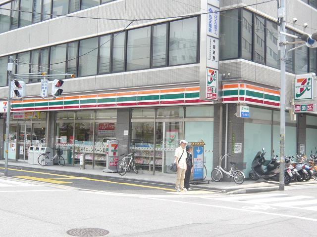 コンビニ　セブンイレブン広島光町店（コンビニ）まで600m