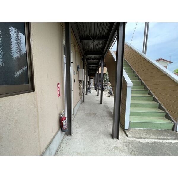 ＪＲ信越本線 群馬八幡駅 徒歩68分 2階建 築34年の外観写真
