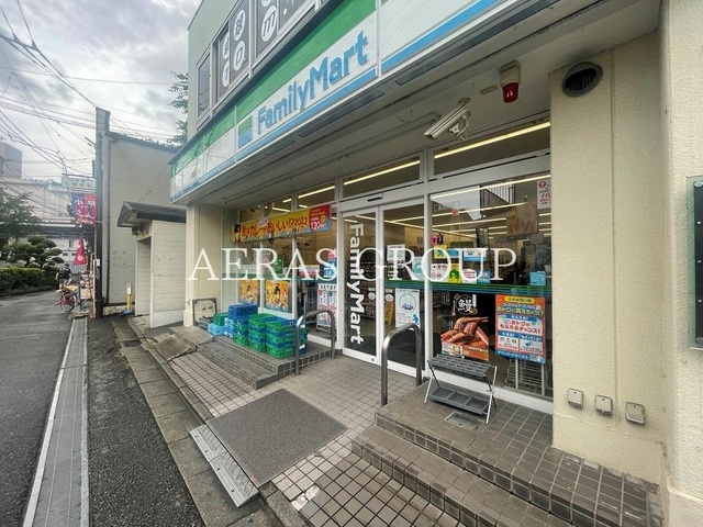 コンビニ　ファミリーマート 小平駅北口店（コンビニ）まで391m