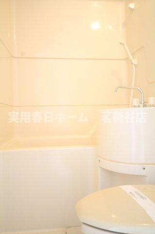 トイレ　※同間取り別室のため参考まで