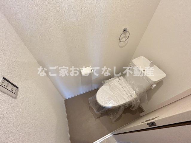 トイレ　同タイプ写真