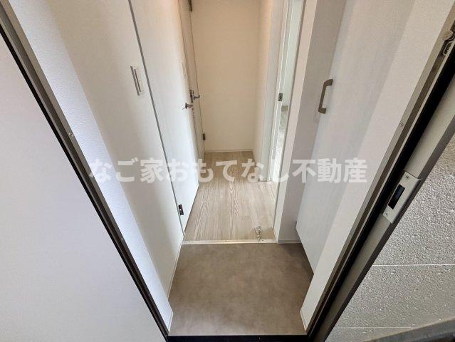 玄関　同タイプ写真
