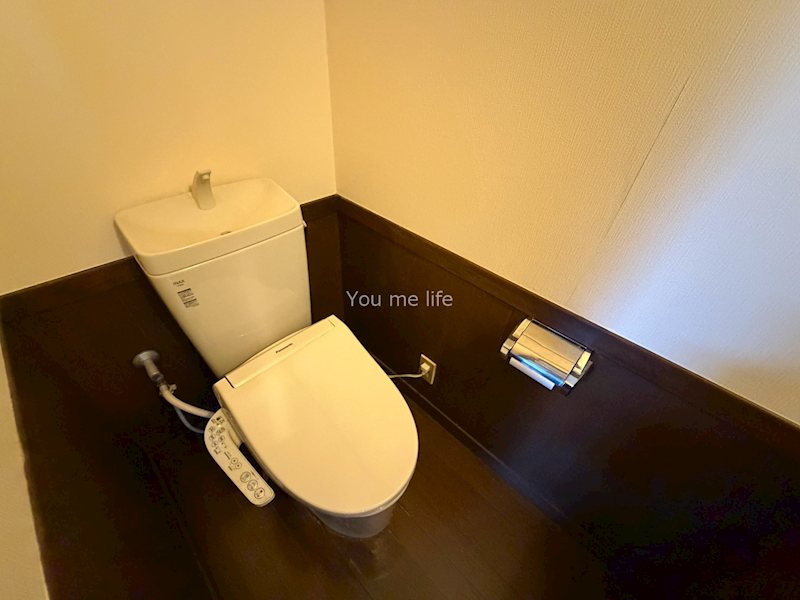 コンドミニアムテレジアのトイレ写真