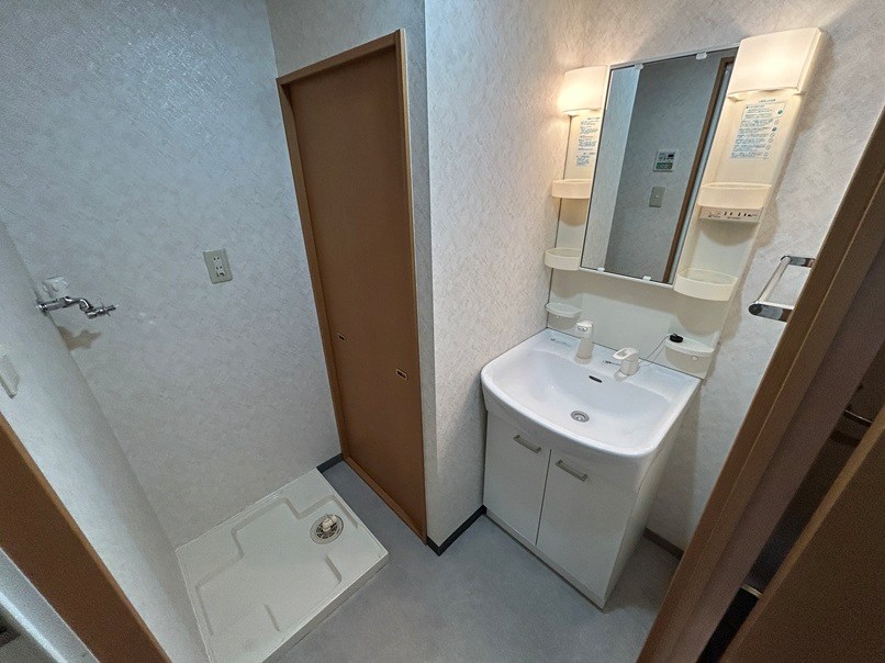 洗面設備　※参考写真