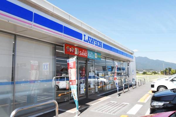 コンビニ　ローソン駒ヶ根赤穂店（コンビニ）まで650m