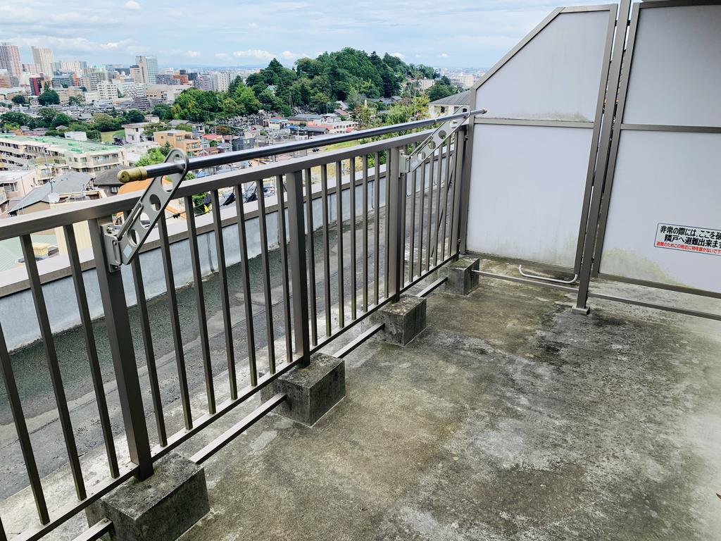 バルコニー　別部屋モデル写真