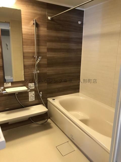 バス・シャワールーム　※写真は同タイプ住戸です。