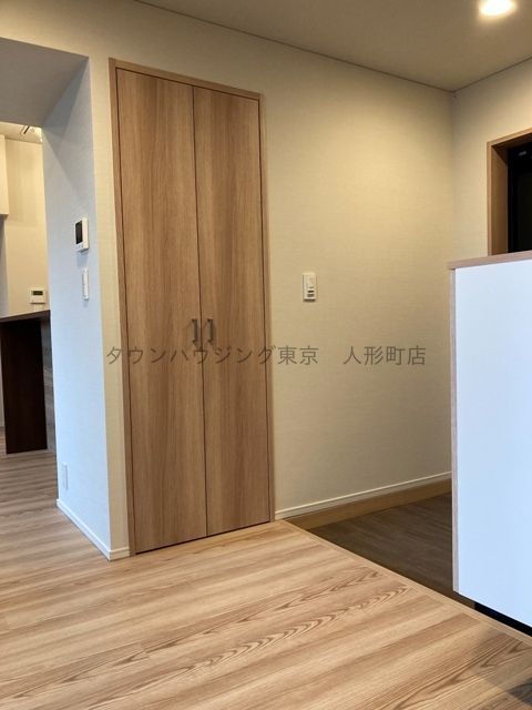 玄関　※写真は同タイプ住戸です。