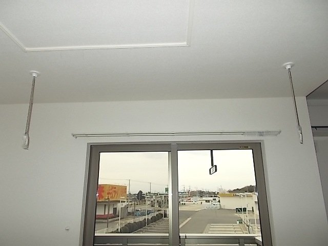 その他　室内物干し機