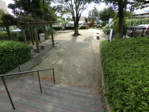 公園　あやめ遊園（公園）まで803m