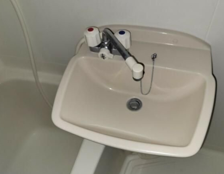 バス・シャワールーム　別部屋の画像を使用しております。